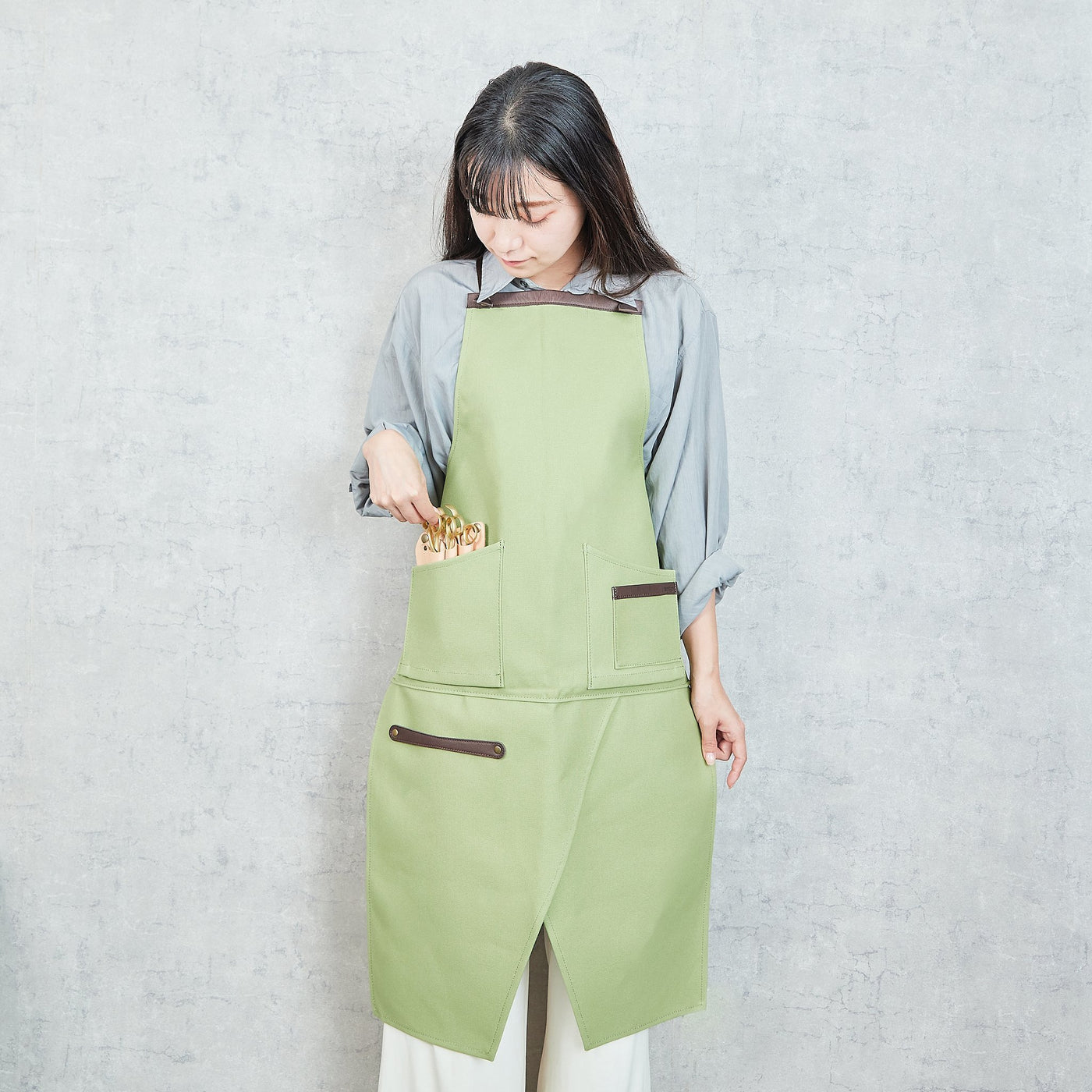 数量限定カラー「light green」 -hakama Apron - aruci