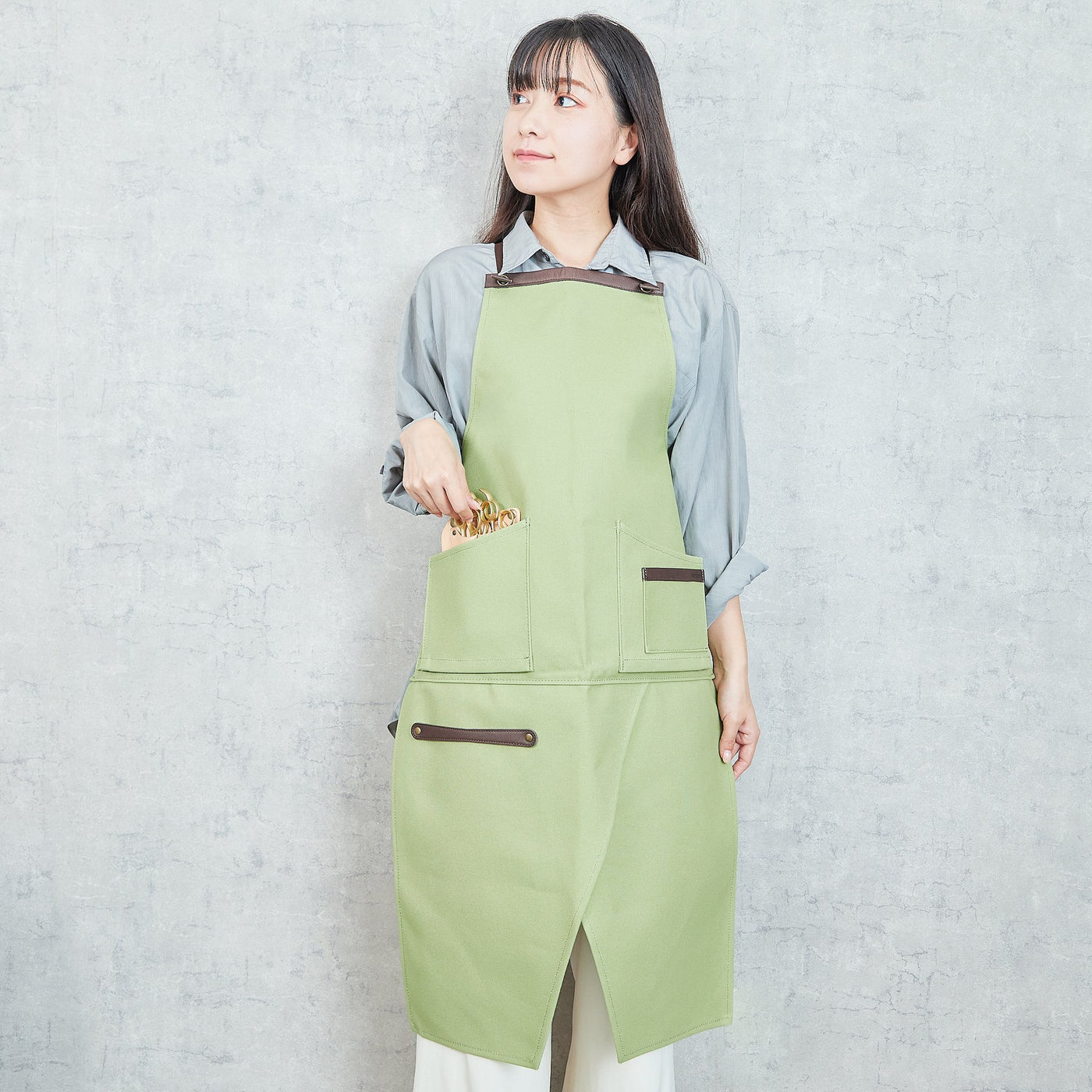 数量限定カラー「light green」 -hakama Apron - aruci